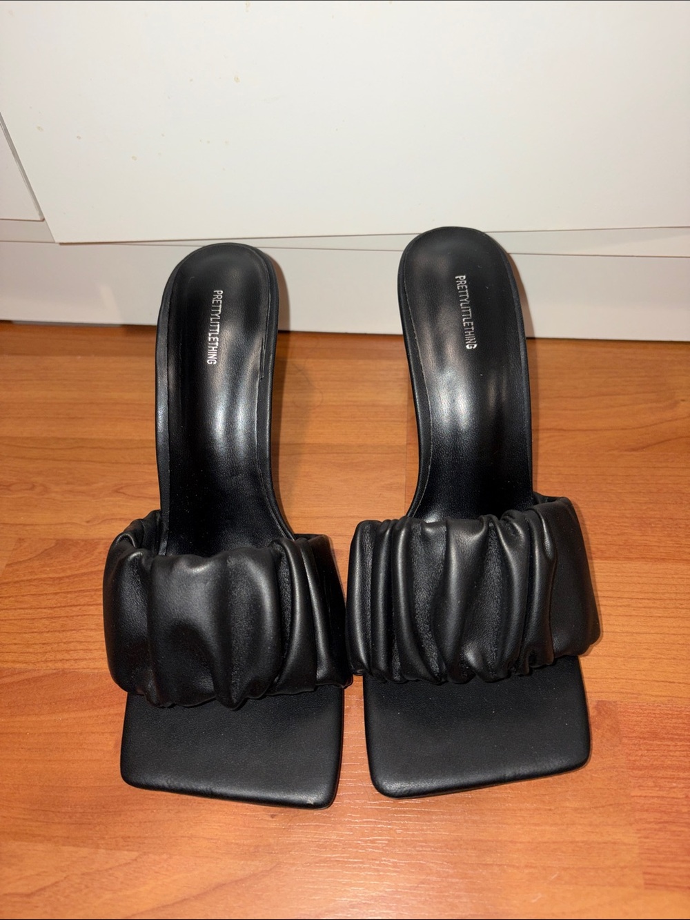 Black Ruched Square-Toe Mule - Picture 2 of 3